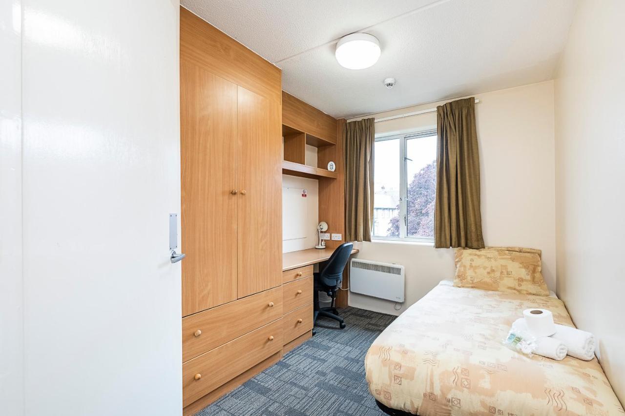 Private Rooms In Colindale - Sk The Hyde ภายนอก รูปภาพ