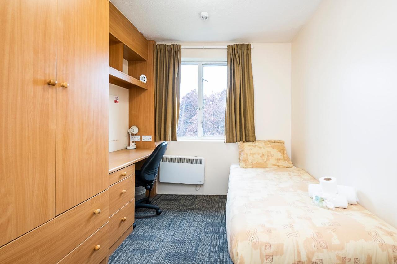 Private Rooms In Colindale - Sk The Hyde ภายนอก รูปภาพ