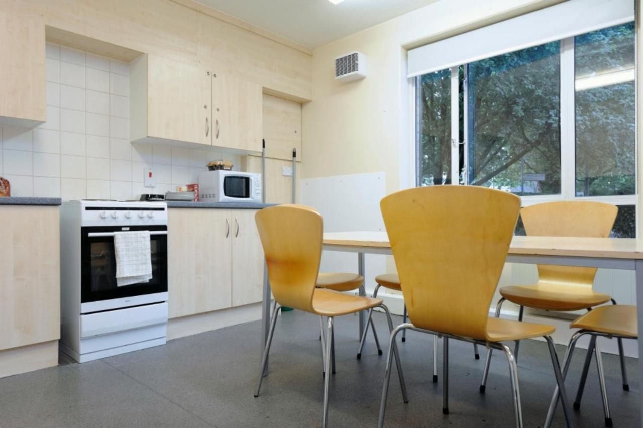 Private Rooms In Colindale - Sk The Hyde ภายนอก รูปภาพ